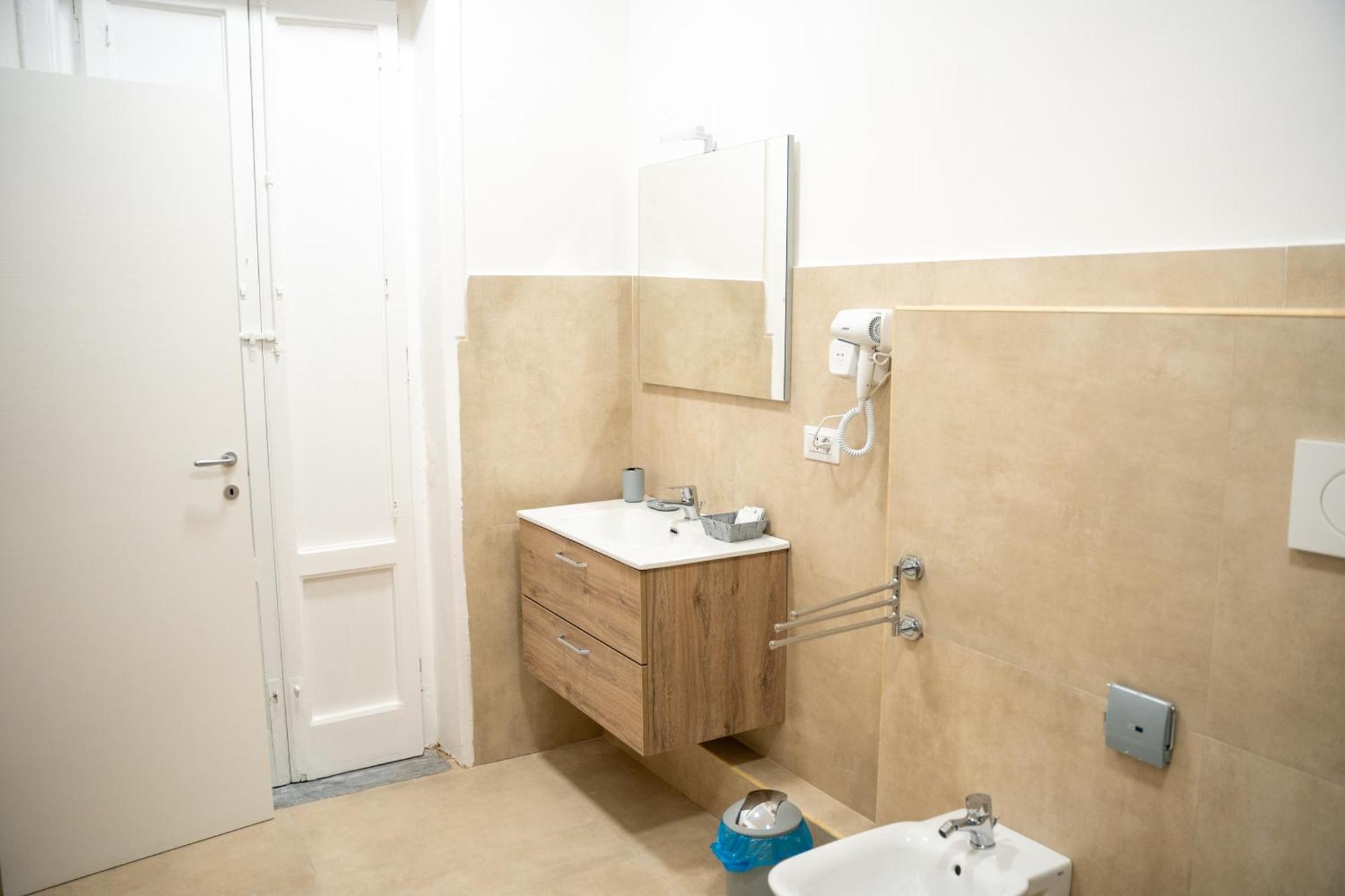 Principe Amedeo 93 Bed & Breakfast บารี ภายนอก รูปภาพ